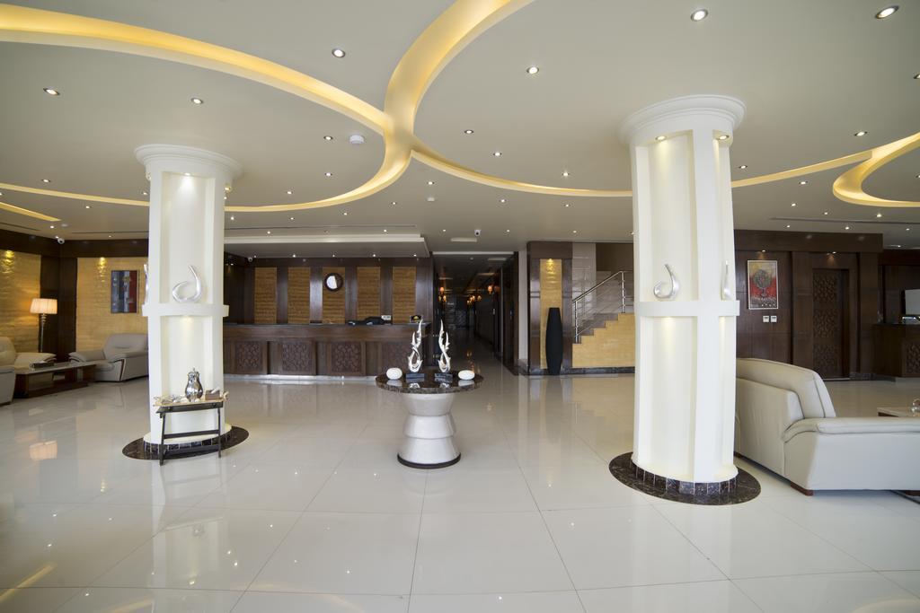 Kyan Al Yarmouk Suites Riade Exterior foto
